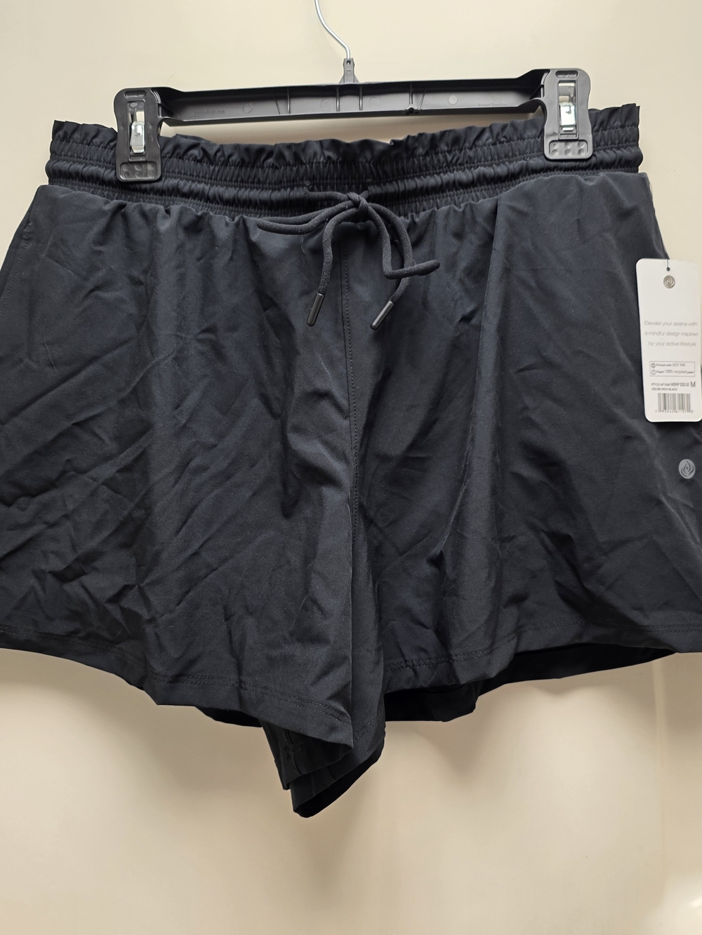 New Women's Black Athletic Shorts Yoga NWT Medium